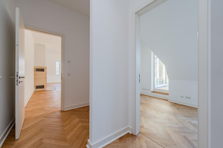 Dachgeschosswohnung inkl. Aufdachterrasse nahe Ludwigkirchplatz - provisionsfrei – Foto 17