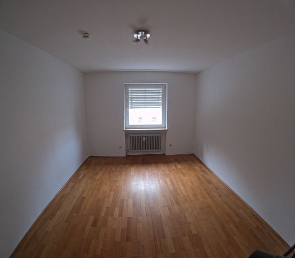 Schöne helle 3 Zimmer Wohnung im Zentrum vermietet oder unvermietet – Foto 8