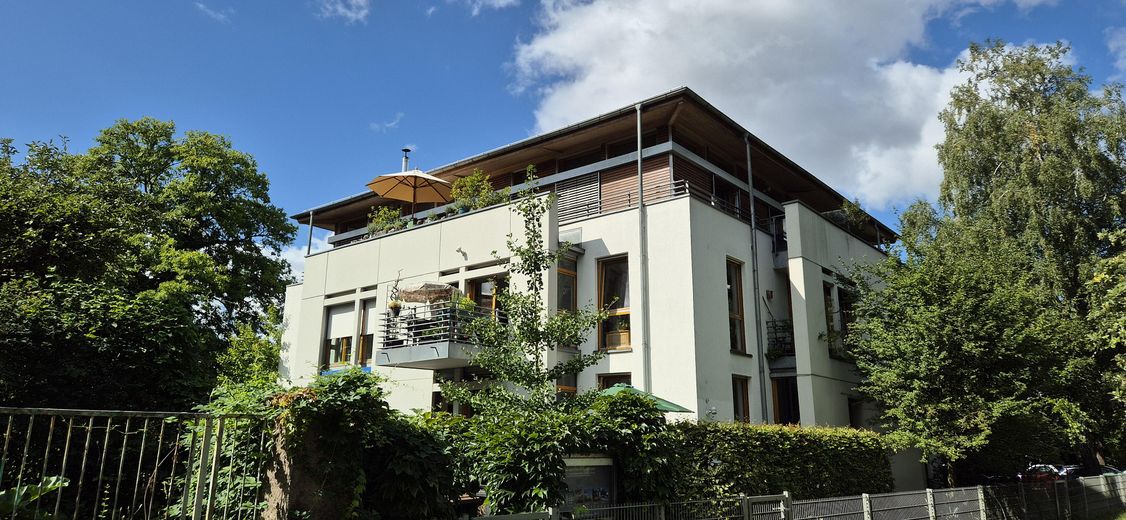 Fantástico apartamento de 2 habitaciones justo junto al Volkspark, en Prenzlauer Berg – Architekten-Villa