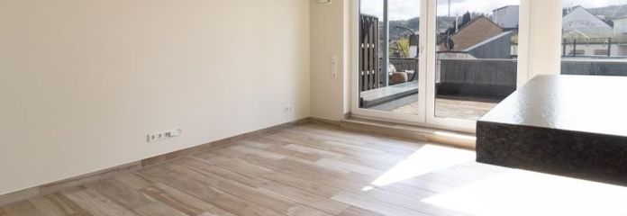Disponible a corto plazo - Piso en propiedad moderno y de alta calidad cerca de la Porta Nigra