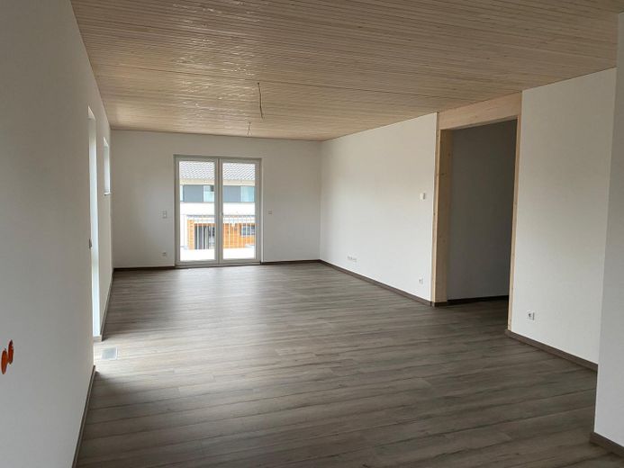 3 Zimmer Wohnung mit Carport – Foto 9