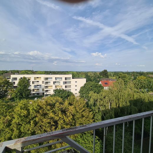 ETW mit 2 Balkonen, Aufzug ganz oben in Köln Weidenpesch zu verkaufen – Aussicht