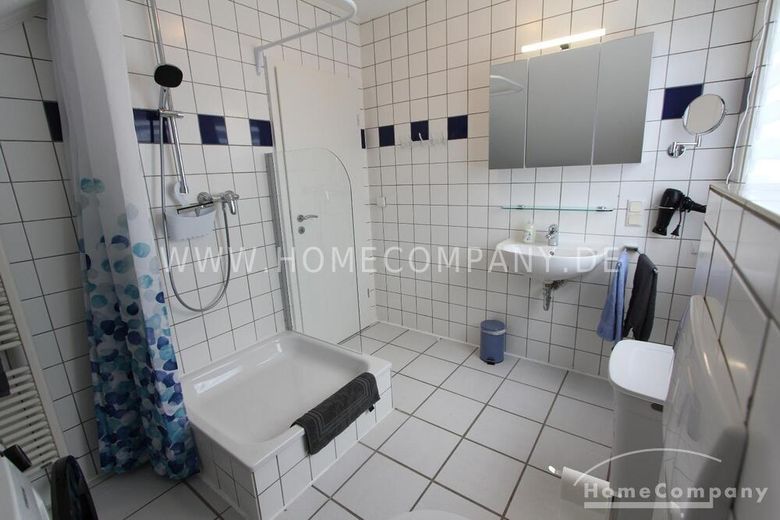 Modern möblierte 2-Zimmer-Dachgeschosswohnung in Wesseling! – f4001b36576455bea96e680192fc6127418490ae.jpg