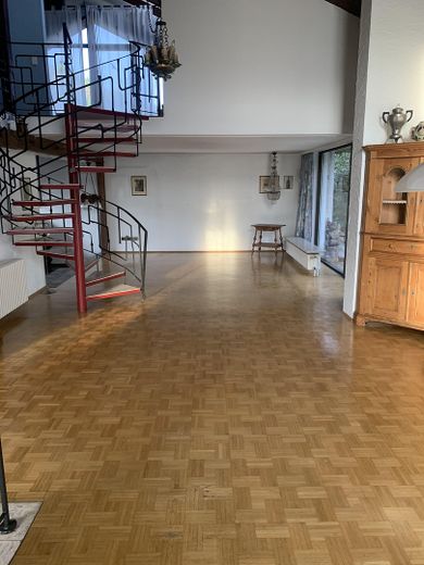 Exclusives Einfamilienhaus mit Einliegerwohnung in ruhiger Lage mit traumhafter Aussicht – Wohn- und Esszimmer