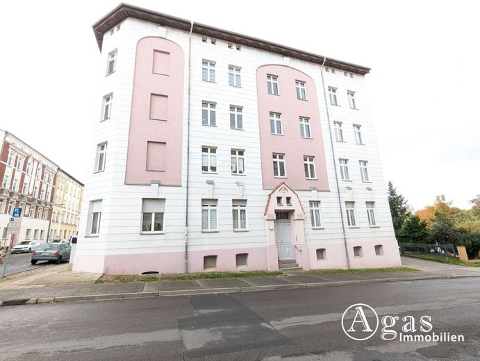 3-Zimmer-Erdgeschosswohnung mit Balkon und Keller in Eberswalde – Hausansicht