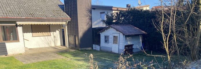 Ansicht Südseite mit Garten