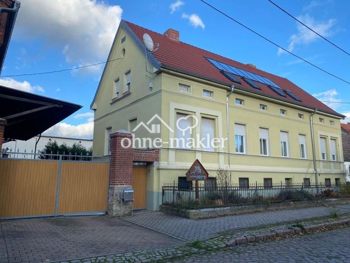 Residenza signorile con edifici agricoli – Foto 1