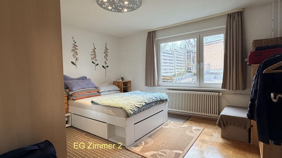 Ampia casa familiare con giardino, 8 locali e tre livelli abitativi in posizione tranquilla - Vendita privata – Foto 8