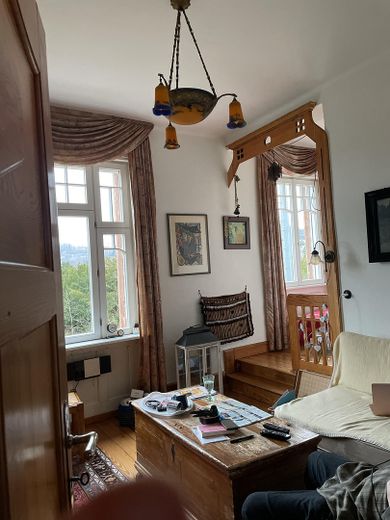 Wohnzimmer mit Erker