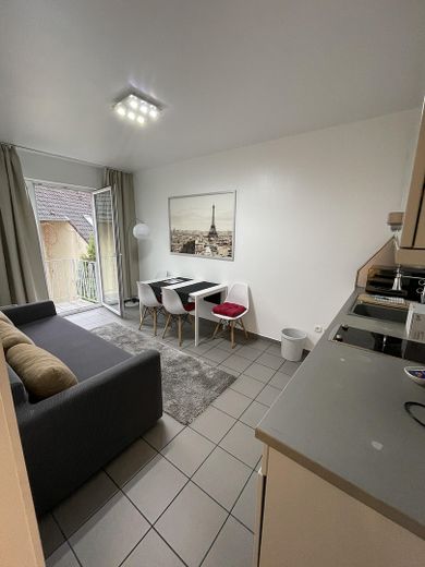 KAPITALANLAGE - 3,37% RENDITE | Schöne 2-Zimmer Wohnung (2 Balkone) - Altstadt nähe Carlsplatz – Foto 2