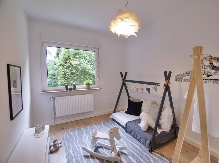 Charmant 3-kamerappartement met balkon – pas gerenoveerd, 68 m² – Kinderzimmer