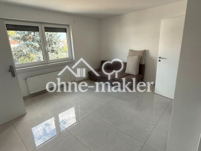 Moderno appartamento di 1 stanza con cucina attrezzata – arredato su richiesta – a Mörfelden-Walldorf – Foto 1