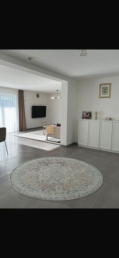 Nowoczesne 4-pokojowe mieszkanie na parterze w pobliżu Neuburg a.d. Donau – Zdjęcie 3