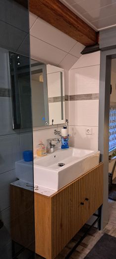 WELL-MAINTAINED ONE-TWO-FAMILY HOUSE – Foto 5