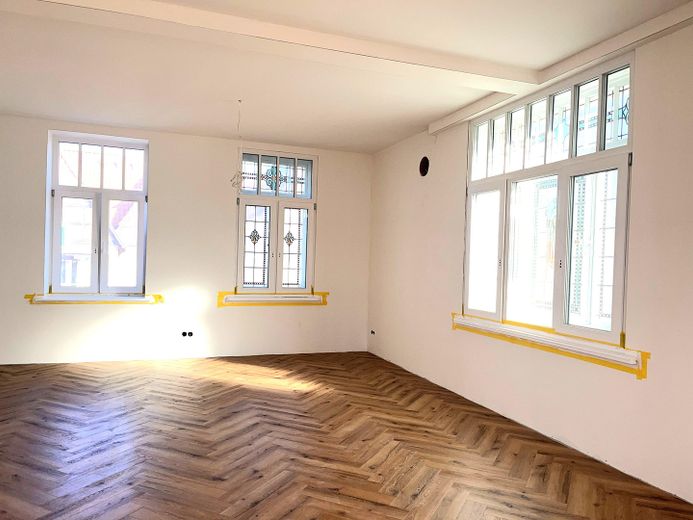 Prima occupazione - Luminoso appartamento di 3 stanze in posizione privilegiata - adatto per WG – Foto 3