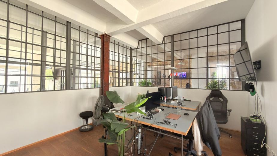 Großzügige Loft-Bürofläche in Kreuzberger Top-Lage Nähe Paul-Lincke-Ufer – Office