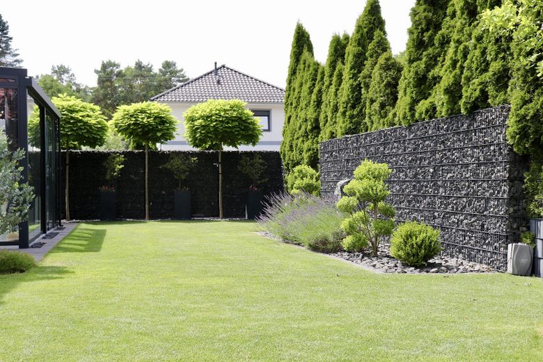 Casa unifamiliare di alta qualità in costruzione massiccia con moderna tecnologia energetica e giardino elegante – Foto 26