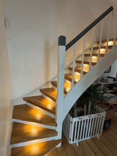 Zugang über separate Treppe