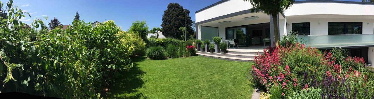 Garten mit 2.Terrasse