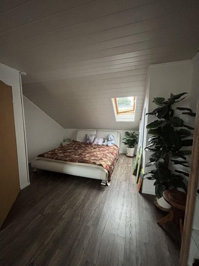 Gepflegtes Reihenmittelhaus mit Balkon, Terrasse und kleinem Garten – Foto 9