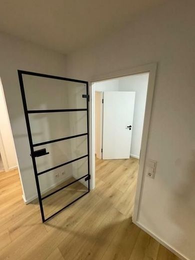 Pärchenwohnung, kl. Familie oder Altersruhesitz - aber auch Kapitalanlage/RENDITE zur Altersvorsorge – 10 WoZi Blick Rtg Kü