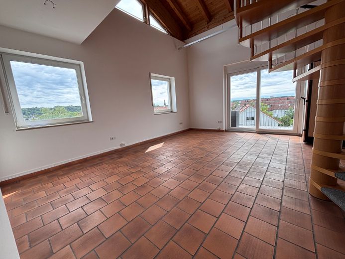 TOP STUDIO-Wohnung IDEAL Büro+Wohnen(3+4.Stock,7 Räume,gr.Balkon,) Panoramaalpenblick (GF ca. 185m2) – Studiobereich 5m Höhe