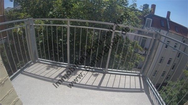 Mietwohnung günstiges Dachgeschoß -- 2er WG - ZweitBezug SüdBalkon – G0030161