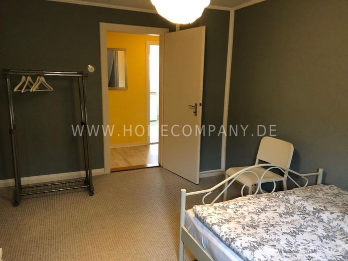 Bel appartamento di 2 locali, 4° piano, arredato, vicino all'università. – 94cbbd145b0f2d4a5787964434f2d600e0afb413.jpg