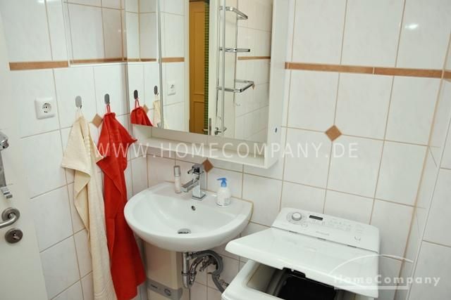 Garbsen, Modern möblierte Erdgeschosswohnung in Gartenhaus, nur 13 min bis Conti und VWN – a6fee119c99697aeee59f90b78b6284d7ff5c05d.jpg