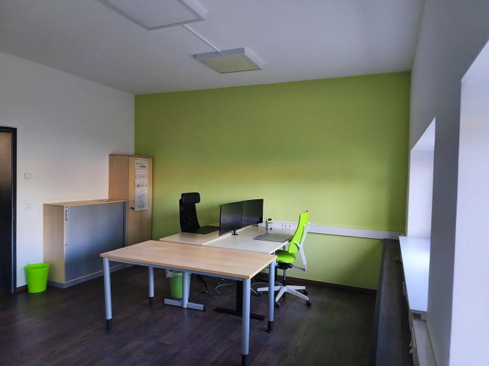 Büro 3 im EG