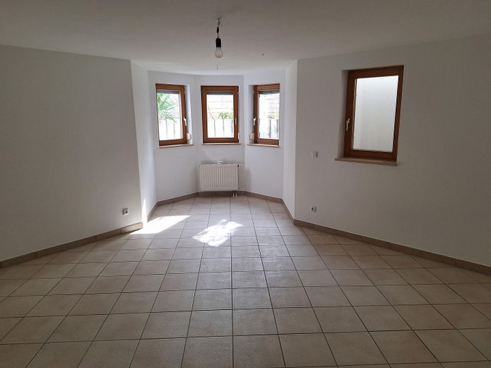 Jasne 3-pokojowe mieszkanie maisonette z ogrodem w spokojnej lokalizacji – Hobbyraum