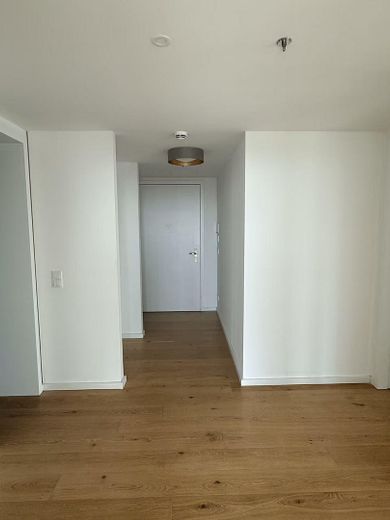 Elegante 4-kamer-eigenaarswoning in de Grand Tower – exclusief wonen boven de daken van Frankfurt – Diele