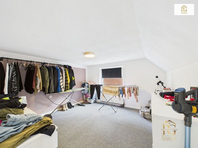 weiteres Zimmer OG-PR0321-STILL010