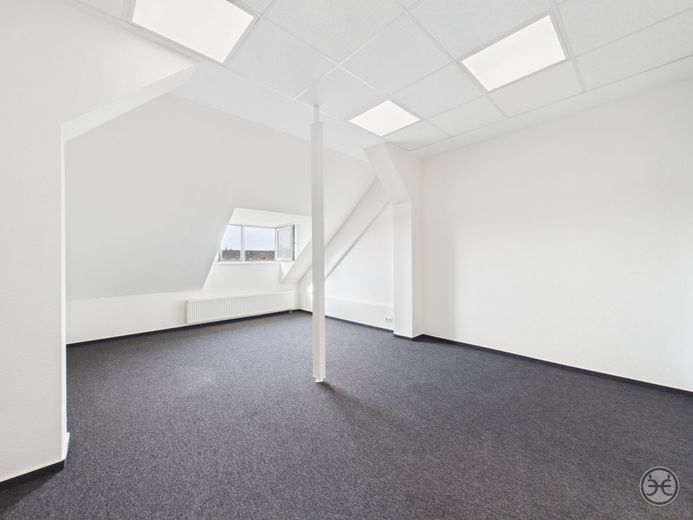 5 Einzelbüros für Co.Worker, Selbständige &amp; Co. | Kreyenbrück | Oldenburg – Eden-Ehbrecht-Immobilien_Vermietung_Einzelne-Büroräume_Kreyenbrück_017