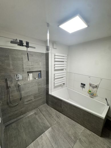 Casa a schiera centrale ben tenuta – Foto 10
