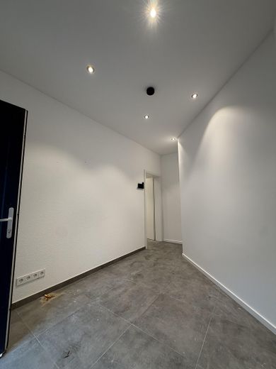 Nowoczesne, przestronne 2-pokojowe mieszkanie na parterze z systemem Smart Home – Zdjęcie 2
