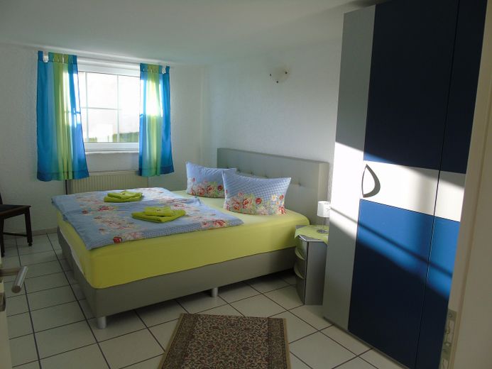Villa mit Potential – Schlafzimmer Nr. 1 UG