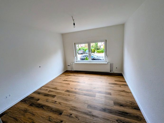 Erstbezug nach Sanierung, Altbauvilla 90m2, inkl. Carport – Foto 2