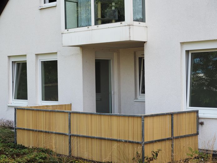 2 pièces à Birkenfeld : de l’espace pour votre quotidien – Balkon