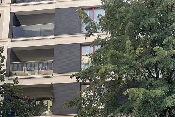 Neubau Dachgeschoßwohnung in Mitte, unbefristete Vermietung, optional möbliert