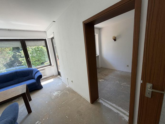 Zentrumsnah: Wohnhaus mit Galerie/Atelier, Einlieger-App.  & traumh. Naturgarten (834 qm) – Einlieger Appartment