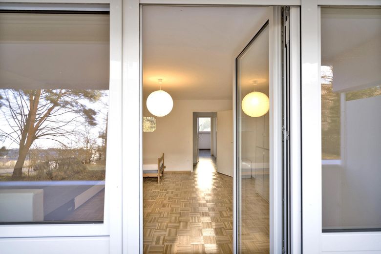 Blick ins Wohnzimmer