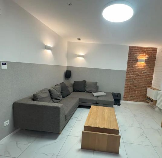 Vollklimatisierte 4-Zimmer-Altbau-Wohnung - kernsaniert mit top Innenausstattung – Wohnzimmer 1