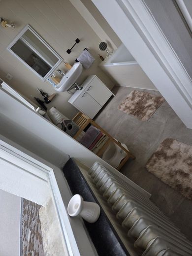 Sanierte Doppelhaushälfte mit Altbau-Charme in Jünkerath (Vulkaneifel) – kl. Bad
