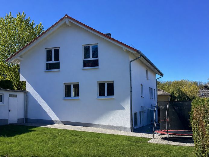 Ruhig wohnen & gut angebunden – Doppelhaushälfte mit Sonnenterrasse in Wehrheim/Obernhain – Gepflegte Doppelhaushälfte