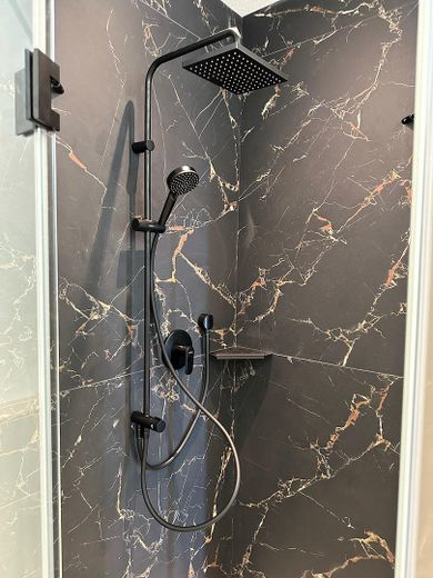 Dusche im Gästebad