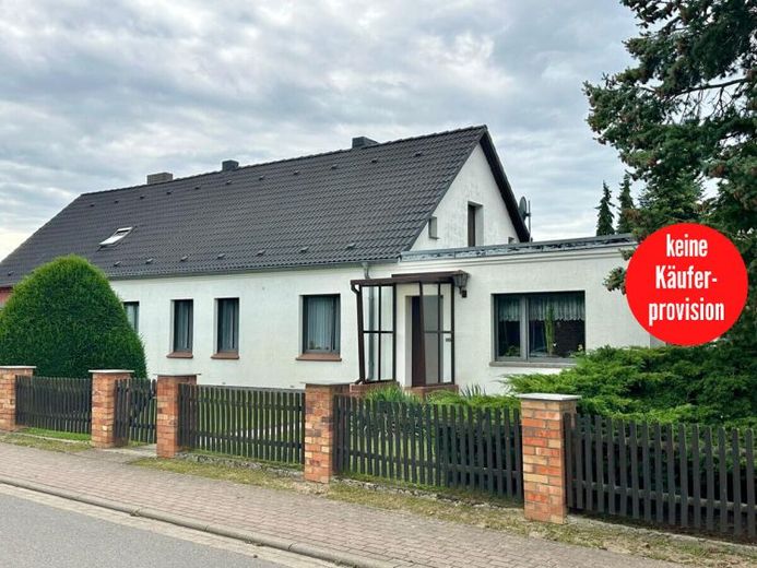 HORN IMMOBILIEN ++ Eichhof bei Ferdinandshof में सुंदर भूखंड वाला आरामदायक घर – फोटो 1