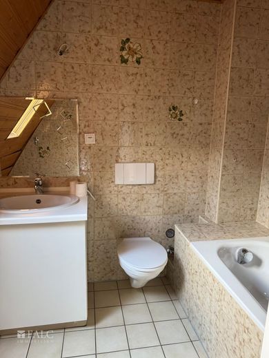 2. OG Badezimmer