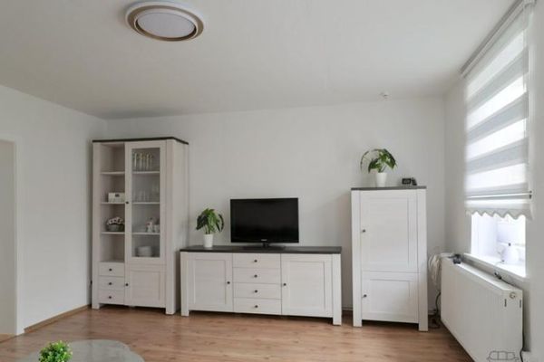 (EF1427_M) Göttingen: Herberhausen, appartamento rinnovato e arredato con 2 locali, doccia e angolo salotto presso la casa