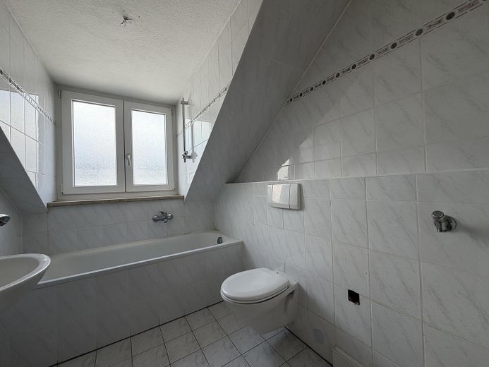 Modernes Badezimmer